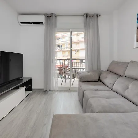 Apartment Sea View Kuxury *